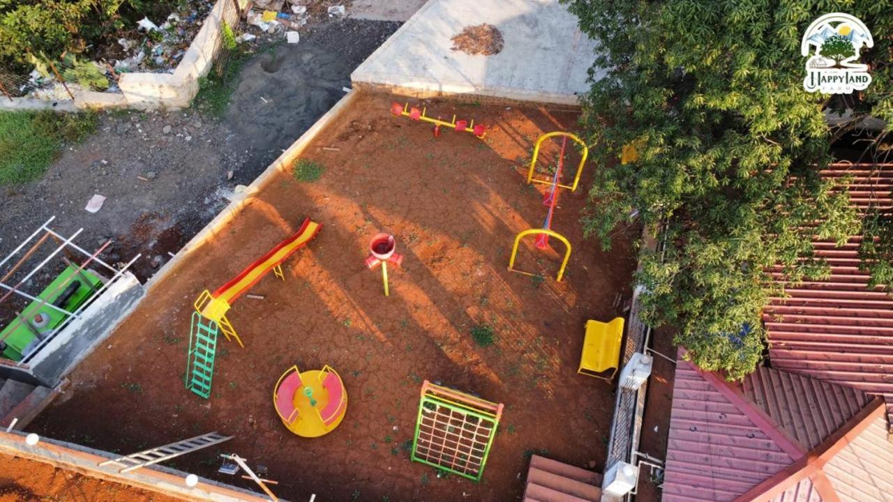 Happy Land Farm Hotel Karjat Kültér fotó