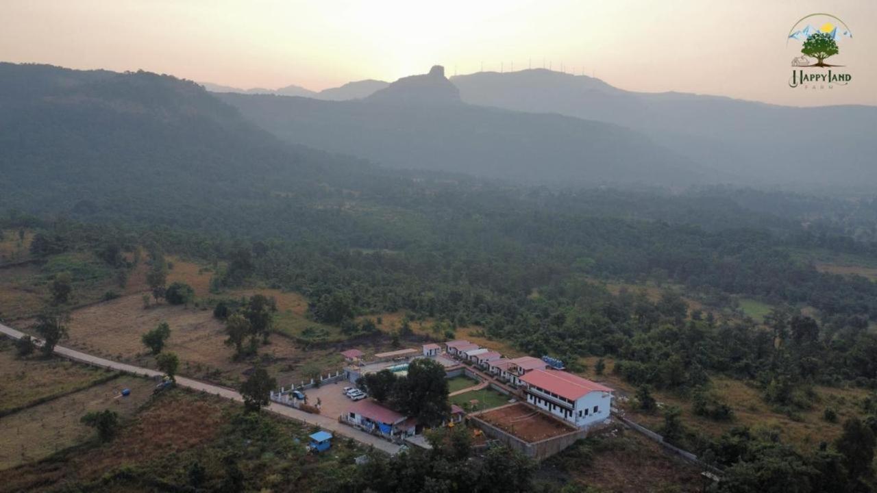Happy Land Farm Hotel Karjat Kültér fotó